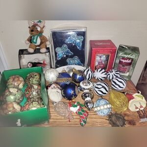 Lot Of Christmas Ornaments, A Lot Of Vintage,  Decoupage With Animals, Coco Cola
